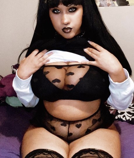 Foto desnuda filtrada de OnlyFans de artsydoodle