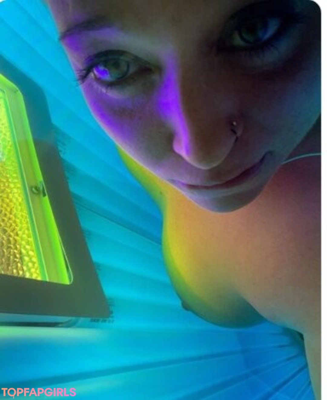 Foto desnuda filtrada de OnlyFans de Cannablazed #13 Foto desnuda filtrada de OnlyFans de Cannablazed #13