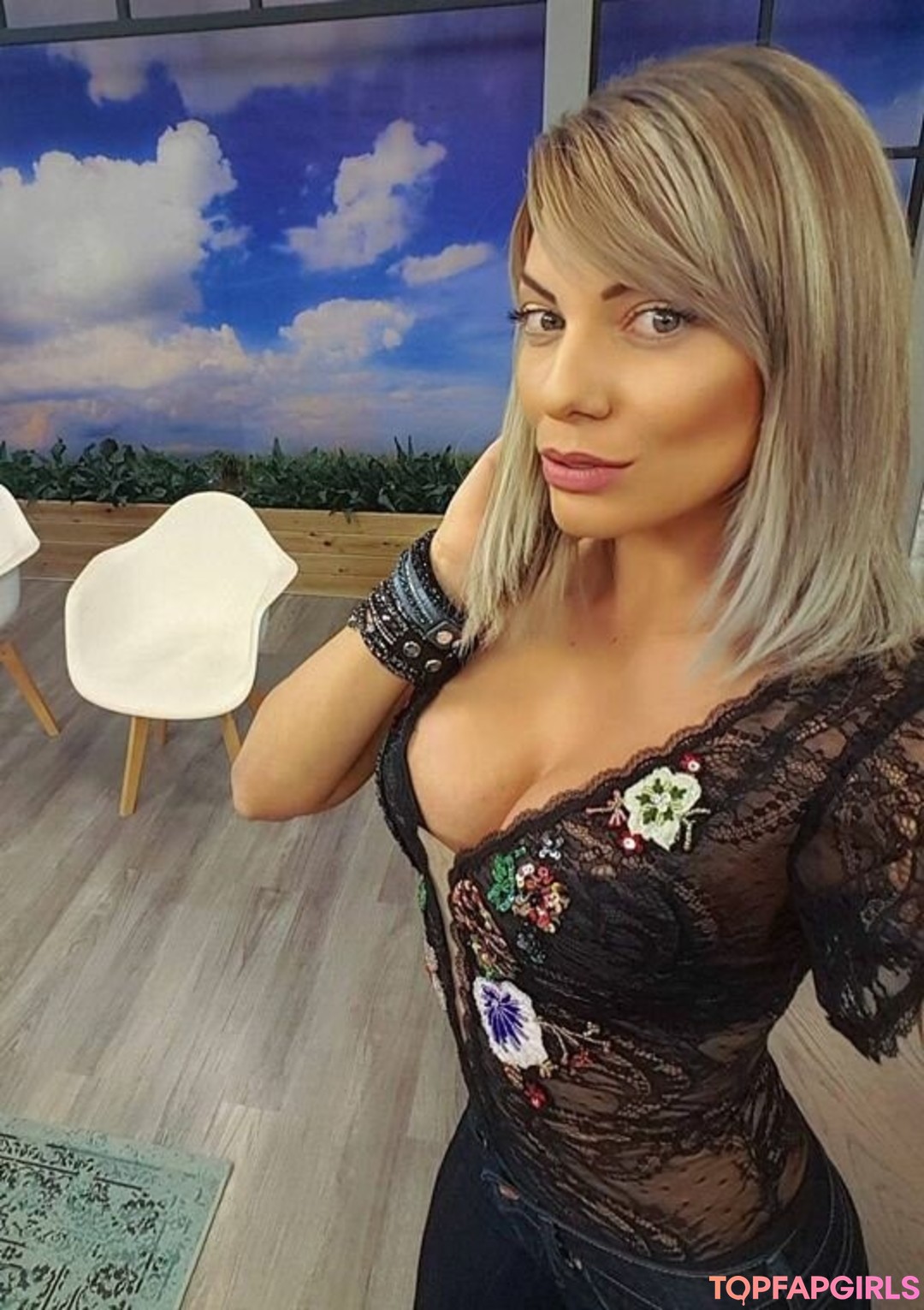 Foto desnuda filtrada de OnlyFans de Ioanna Maleskou #5 Foto desnuda filtrada de OnlyFans de Ioanna Maleskou #5