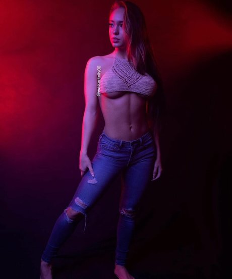 Kelly Walker