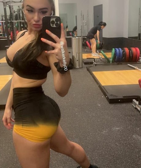 Foto desnuda filtrada de OnlyFans de Kelly Walker