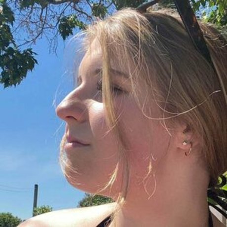 Foto desnuda filtrada de OnlyFans de Emlepage18
