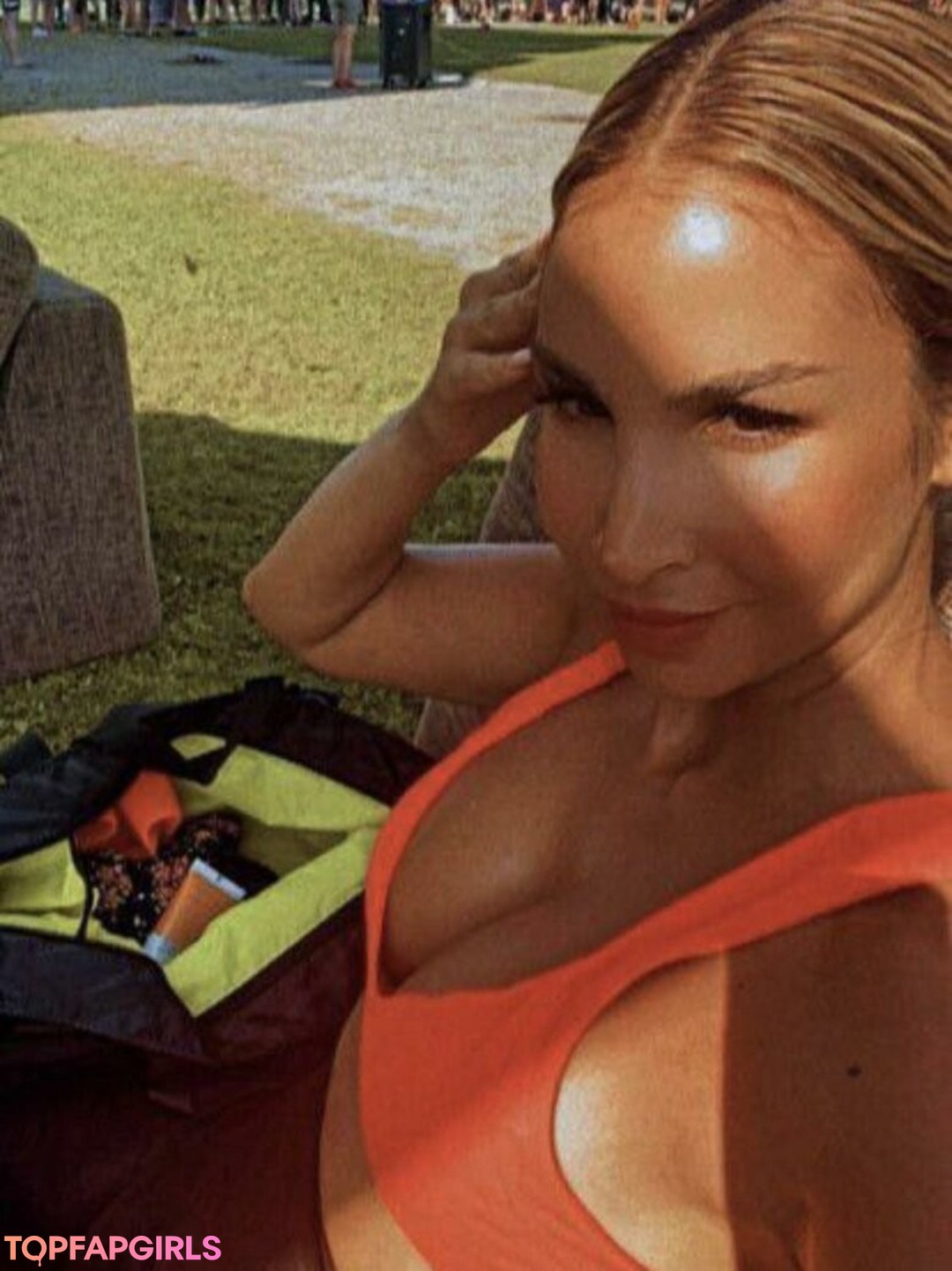 Foto desnuda filtrada de OnlyFans de Sila Sahin #40 Foto desnuda filtrada de OnlyFans de Sila Sahin #40