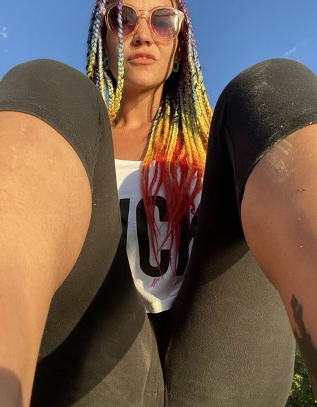 Foto desnuda filtrada de OnlyFans de Medu5a