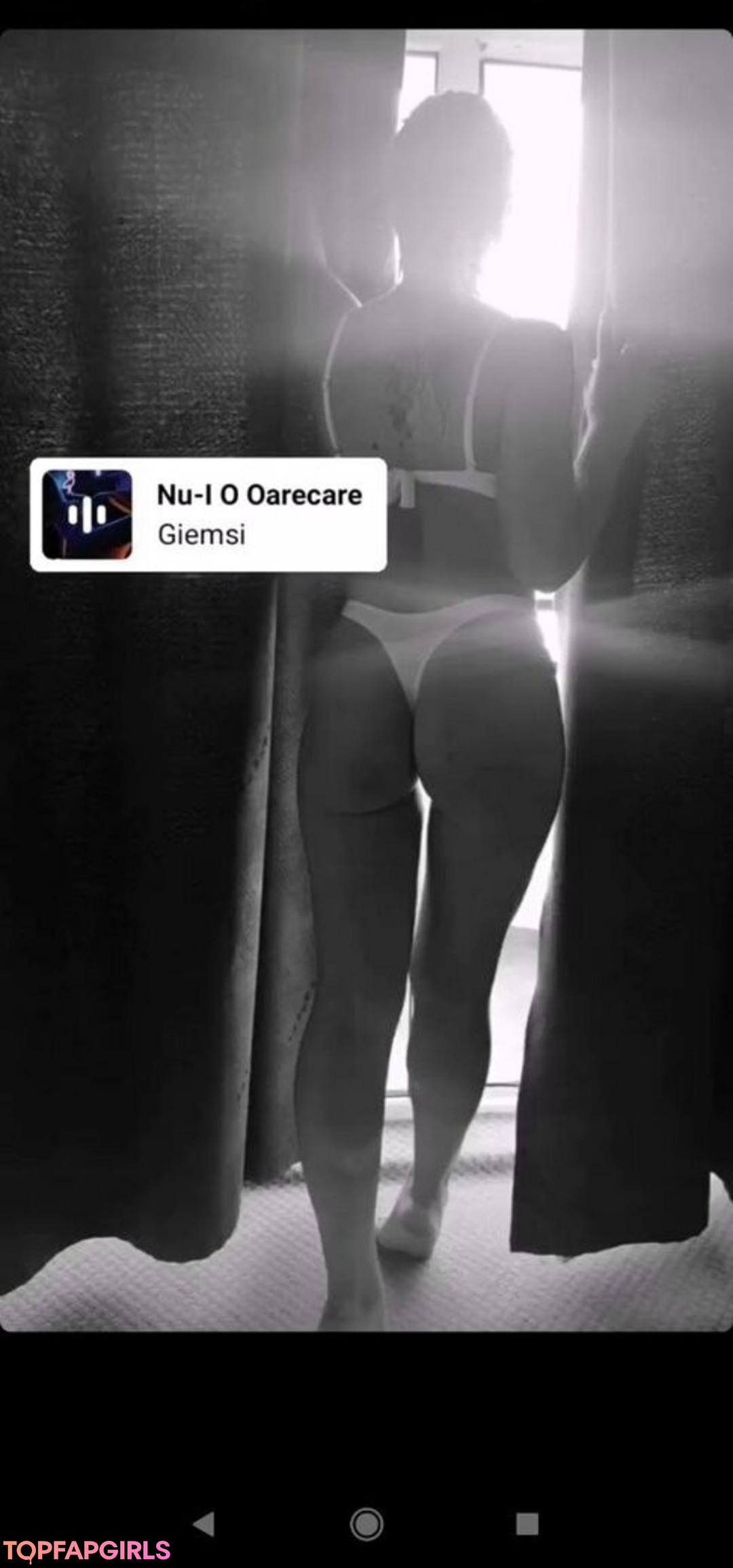 Foto desnuda filtrada de OnlyFans de Cristinutza18 #7 Foto desnuda filtrada de OnlyFans de Cristinutza18 #7