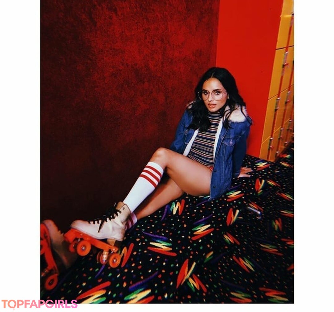 Foto desnuda filtrada de OnlyFans de Aparna Brielle #34 Foto desnuda filtrada de OnlyFans de Aparna Brielle #34