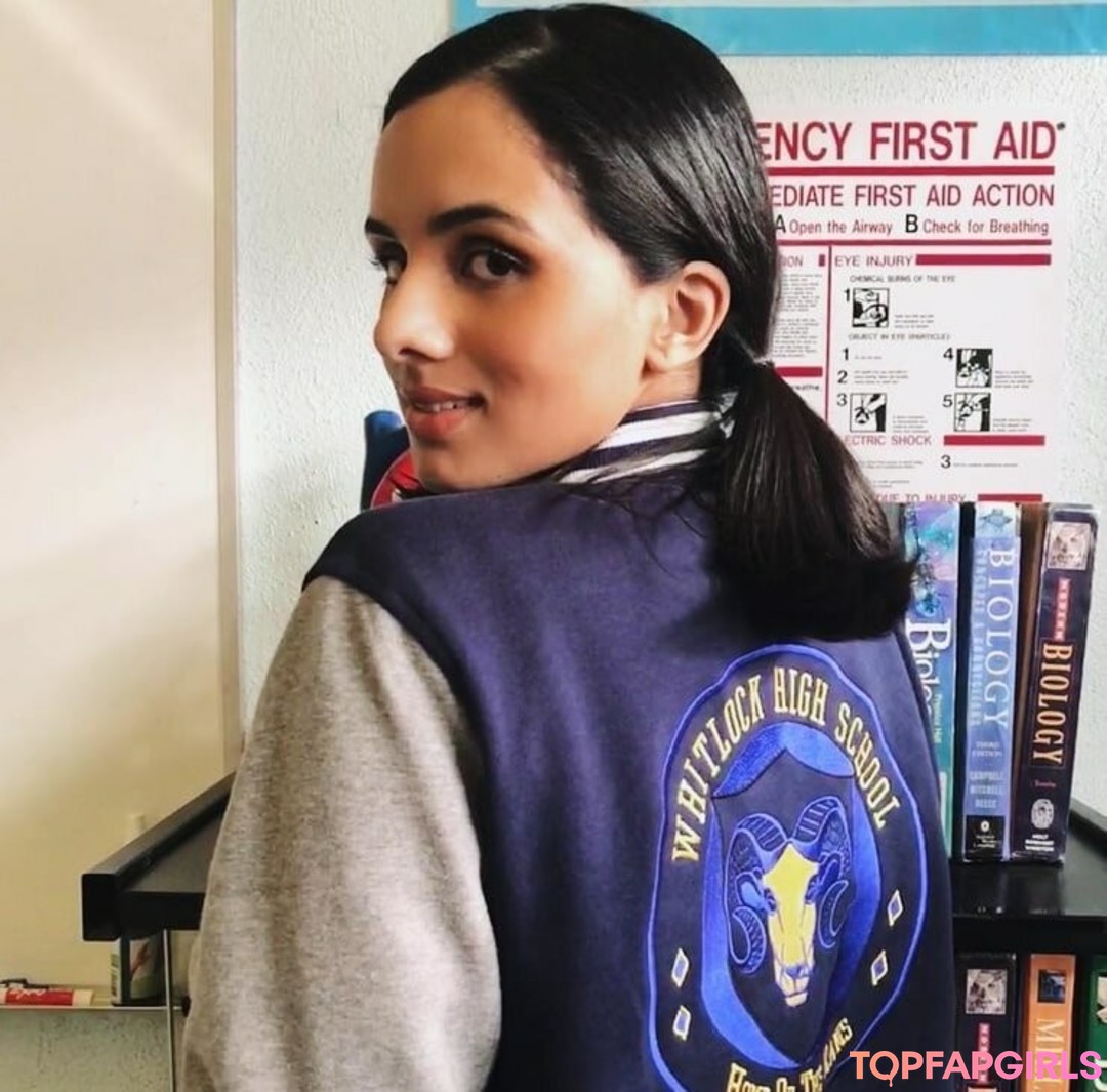 Foto desnuda filtrada de OnlyFans de Aparna Brielle #42 Foto desnuda filtrada de OnlyFans de Aparna Brielle #42