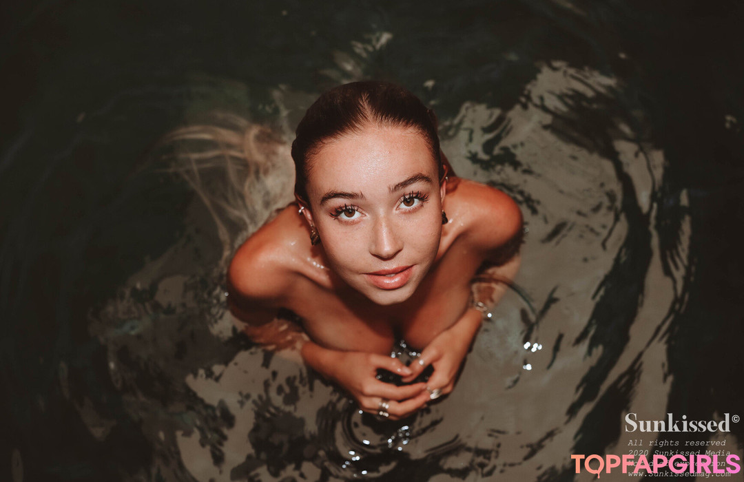 Foto desnuda filtrada de OnlyFans de Sunkissedmag #271 Foto desnuda filtrada de OnlyFans de Sunkissedmag #271