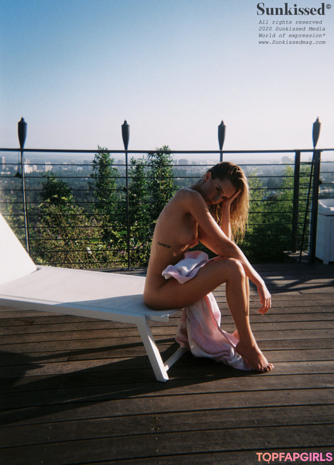 Foto desnuda filtrada de OnlyFans de Sunkissedmag #332 Foto desnuda filtrada de OnlyFans de Sunkissedmag #332