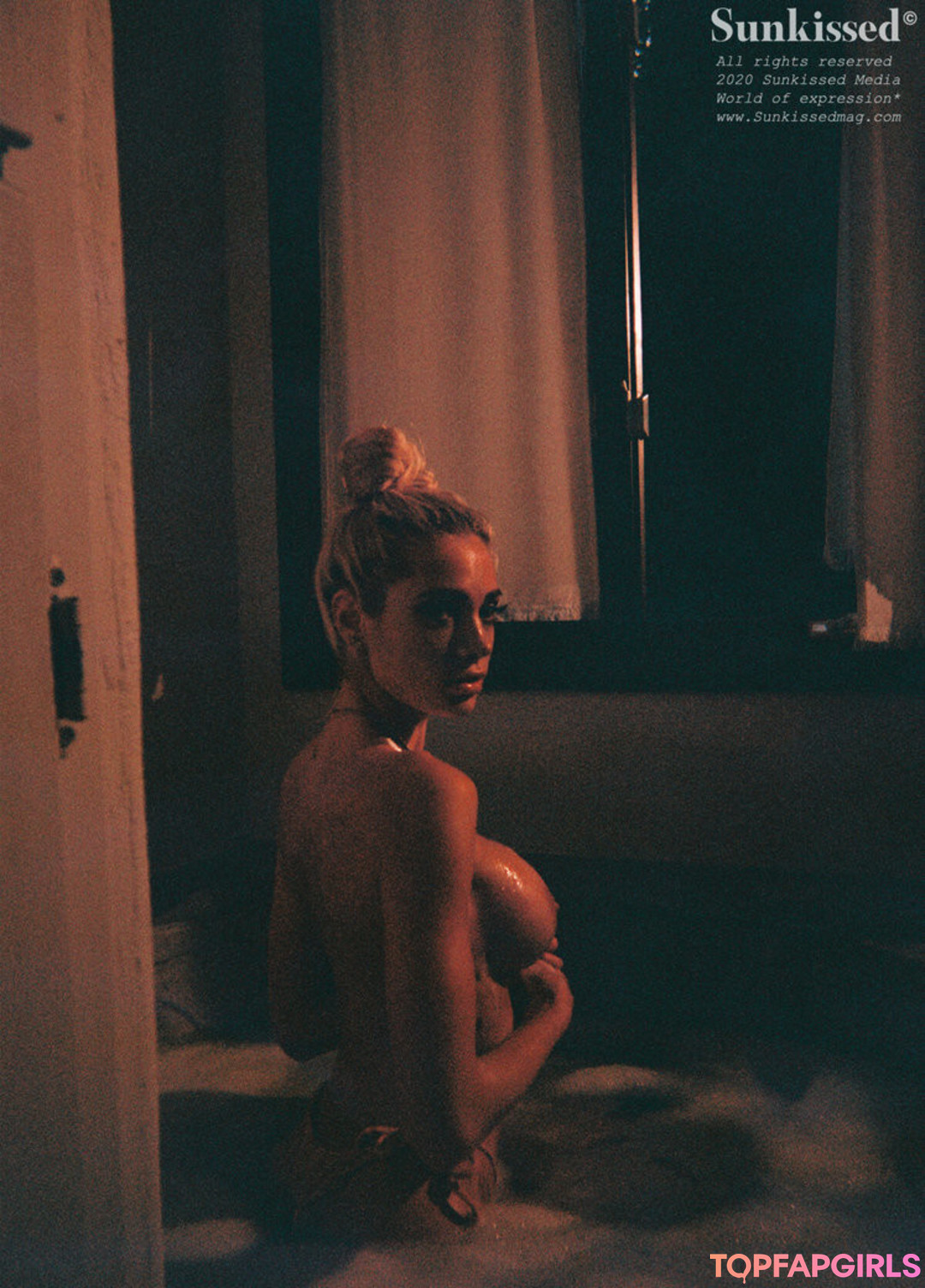 Foto desnuda filtrada de OnlyFans de Sunkissedmag #352 Foto desnuda filtrada de OnlyFans de Sunkissedmag #352