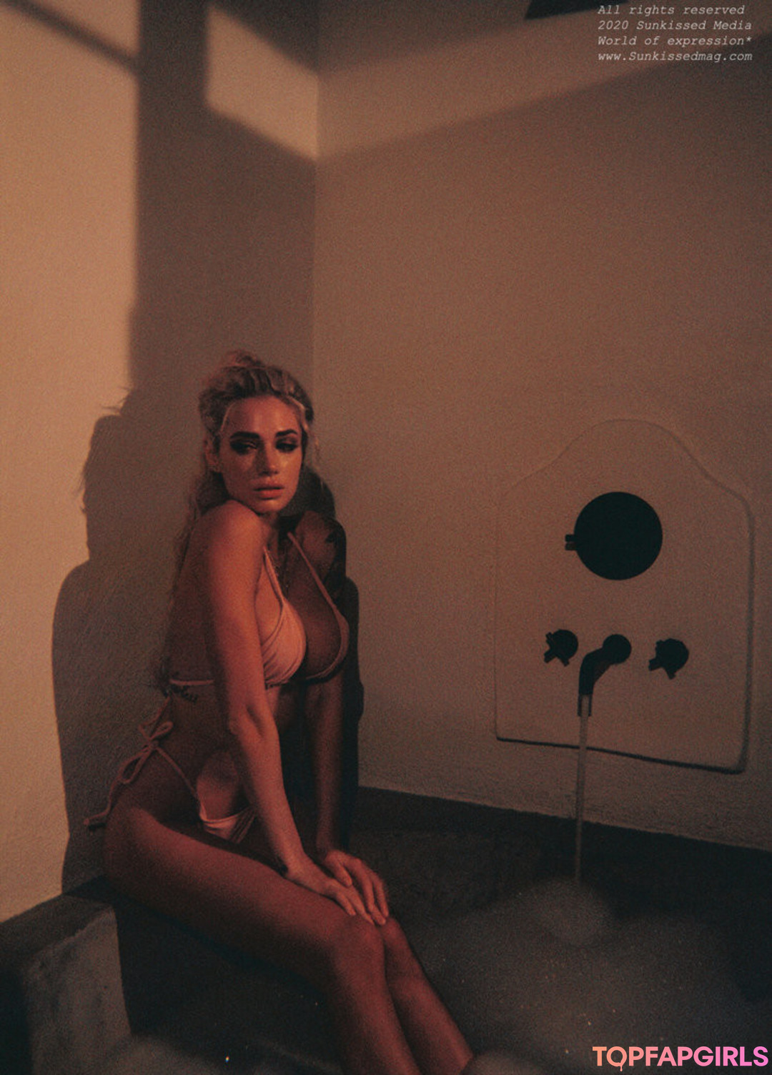 Foto desnuda filtrada de OnlyFans de Sunkissedmag #379 Foto desnuda filtrada de OnlyFans de Sunkissedmag #379