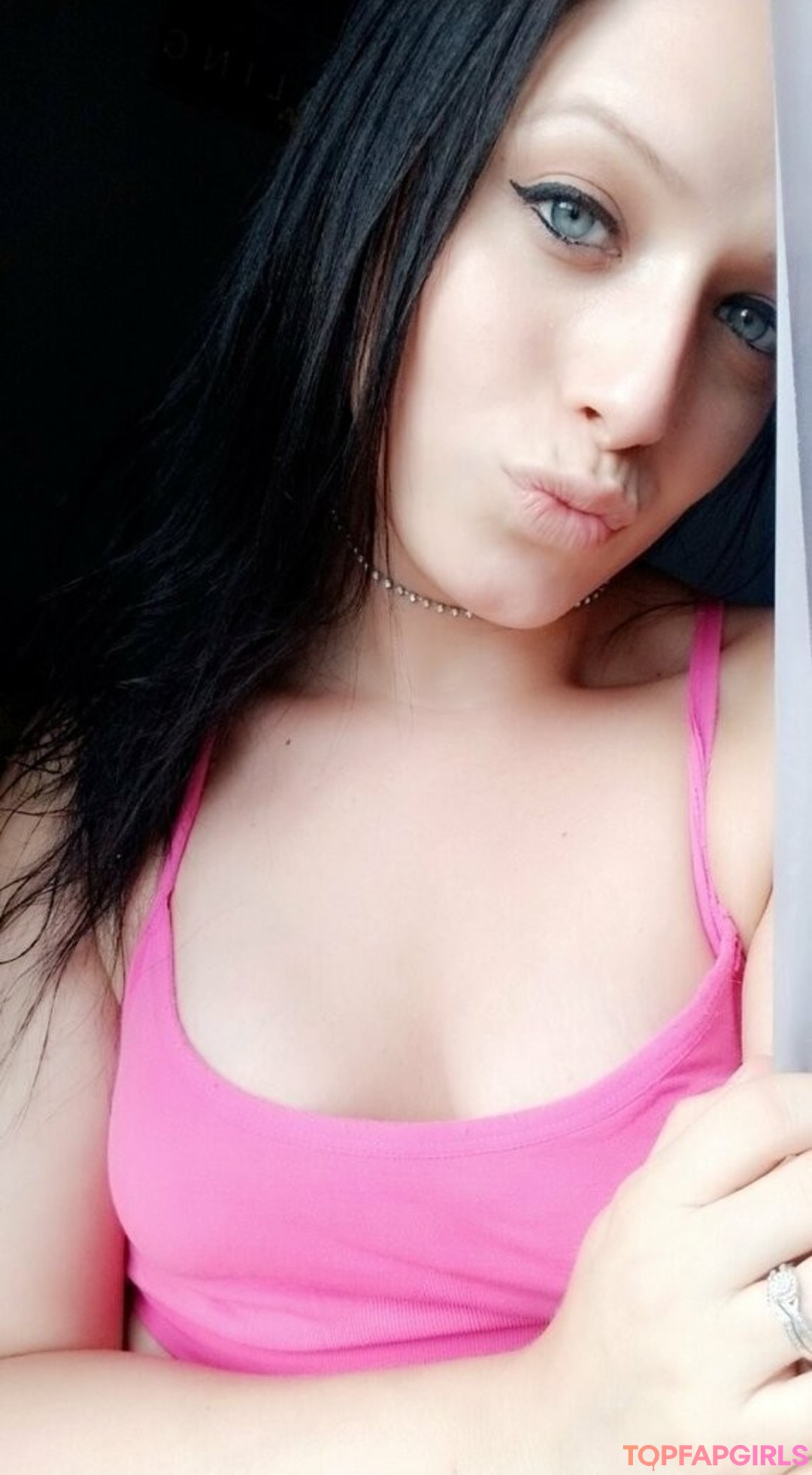 Foto desnuda filtrada de OnlyFans de Valerierosee #55 Foto desnuda filtrada de OnlyFans de Valerierosee #55