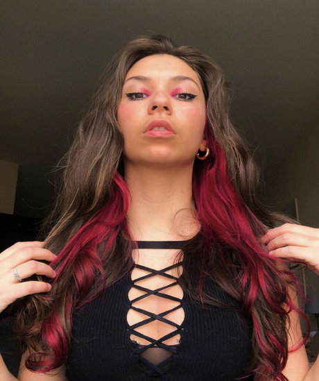 Jadeyeyess