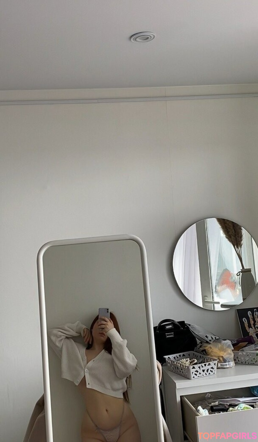 Foto desnuda filtrada de OnlyFans de Solntseaall #44 Foto desnuda filtrada de OnlyFans de Solntseaall #44
