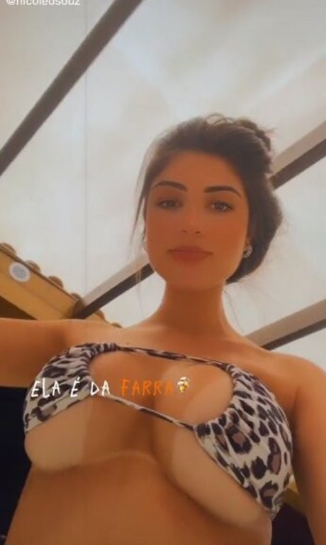 Foto desnuda filtrada de OnlyFans de Nicole De Souza