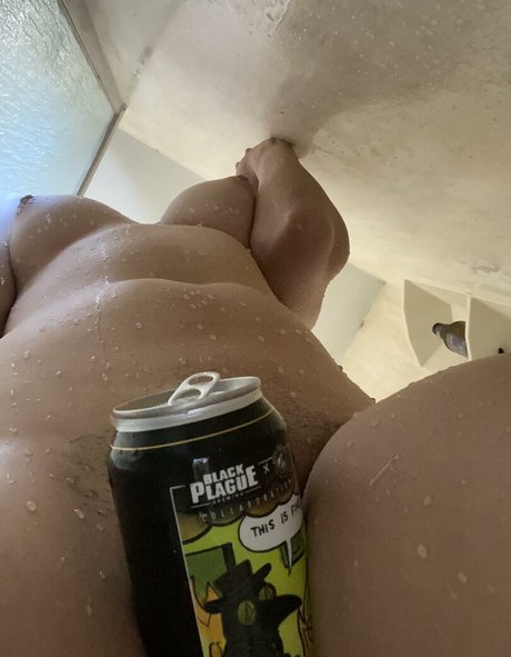 Foto desnuda filtrada de OnlyFans de Littledesertrose