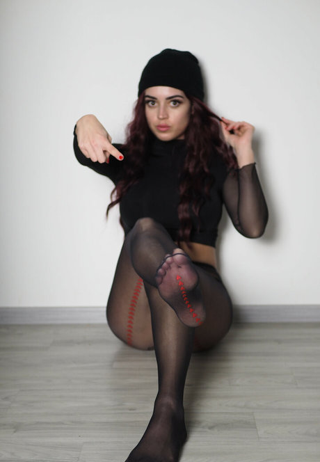Foto desnuda filtrada de OnlyFans de Monie Kulh