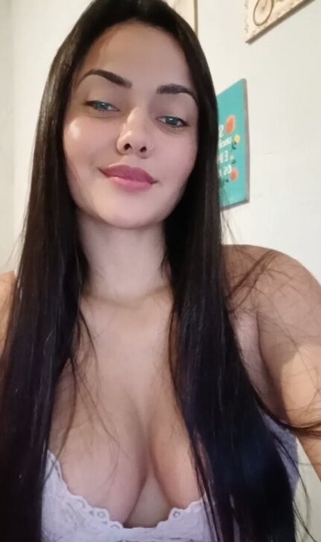 Abigaiil Bigo Live