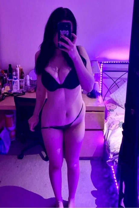 Sashadreamofficial