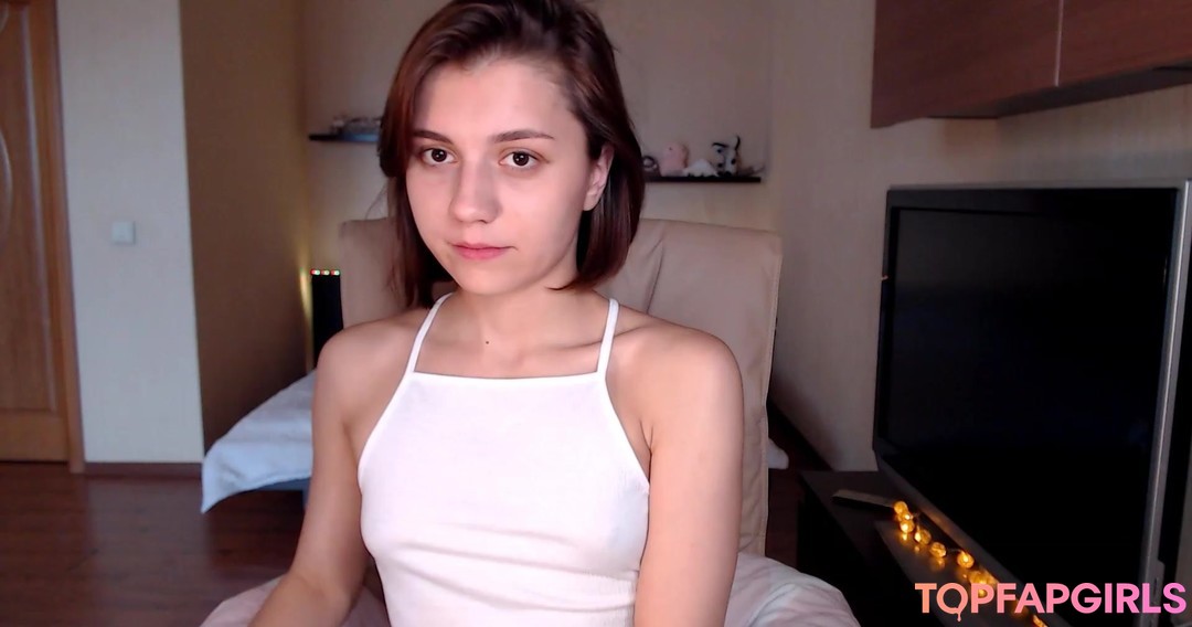 Foto desnuda filtrada de OnlyFans de Ponyoprincess #126 Foto desnuda filtrada de OnlyFans de Ponyoprincess #126