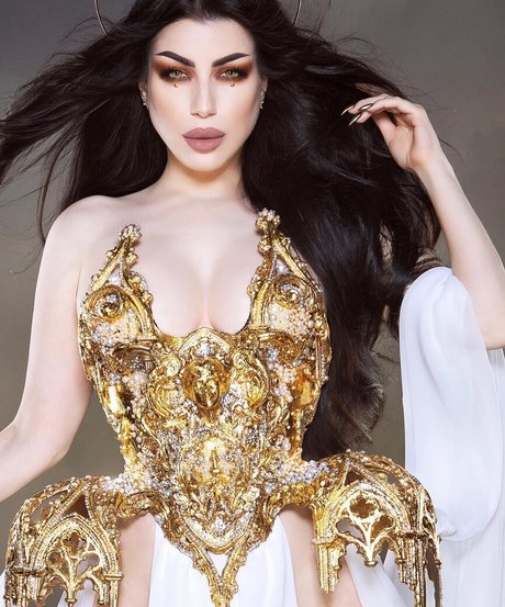 Threnody In Velvet