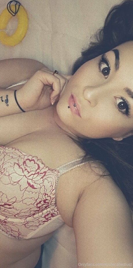 Foto desnuda filtrada de OnlyFans de Knifecalledlust