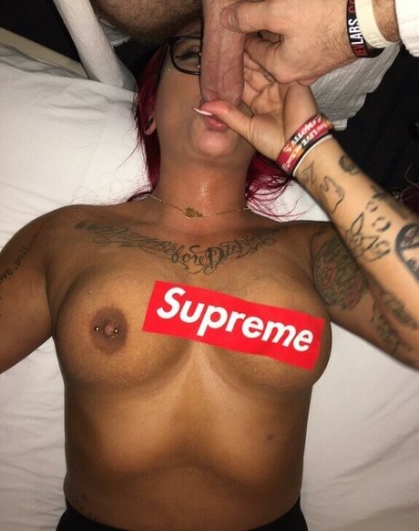 Alyssadoesntboost