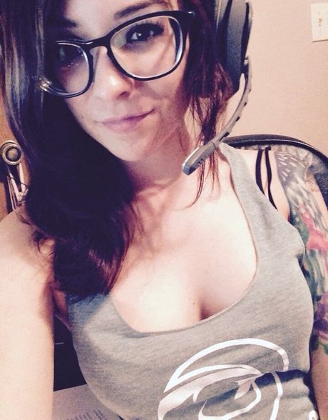 Foto desnuda filtrada de OnlyFans de Ladydevann