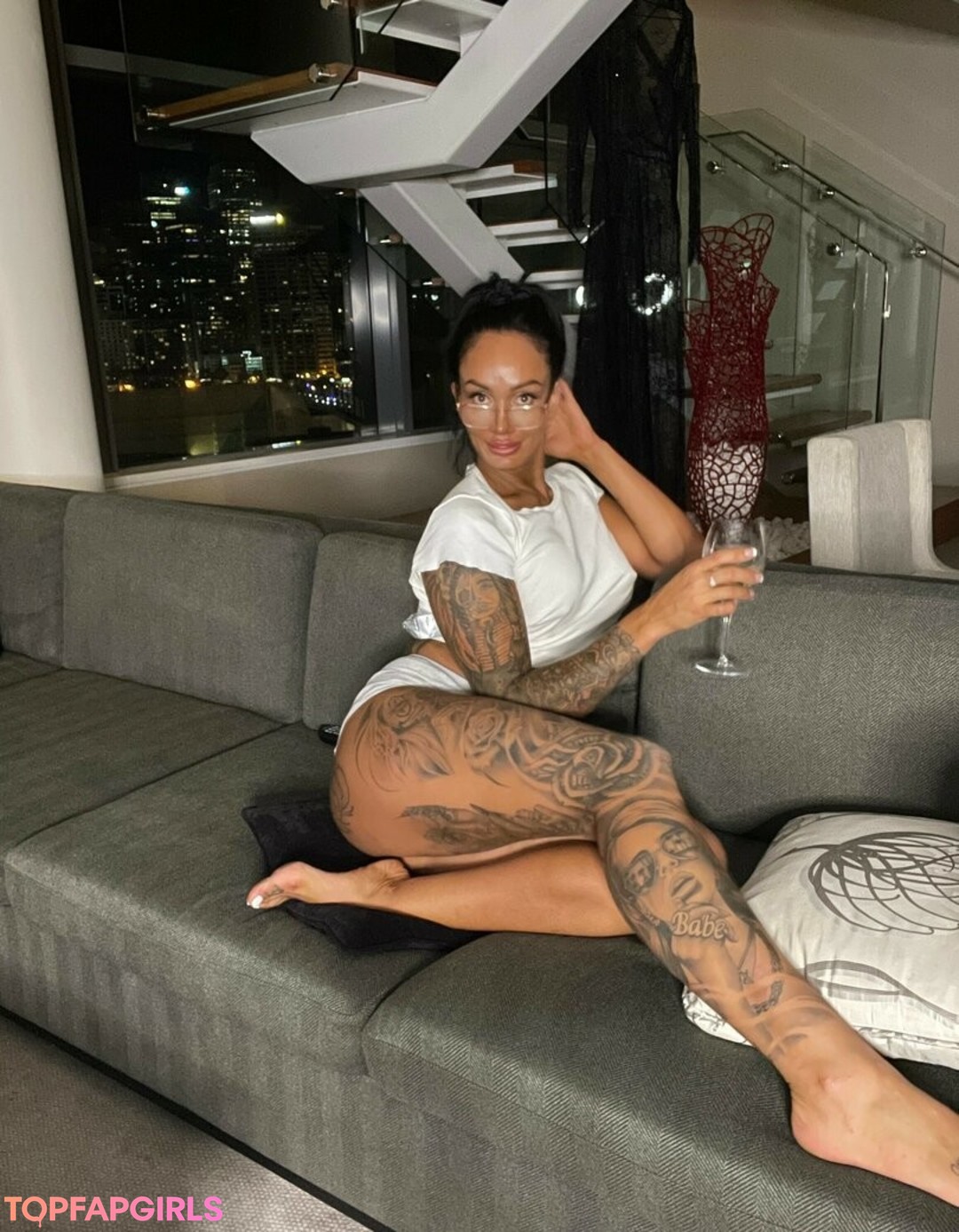 Foto desnuda filtrada de OnlyFans de Hayley Vernon #125 Foto desnuda filtrada de OnlyFans de Hayley Vernon #125