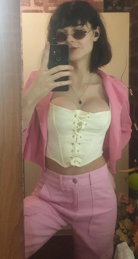 Niki Zmf