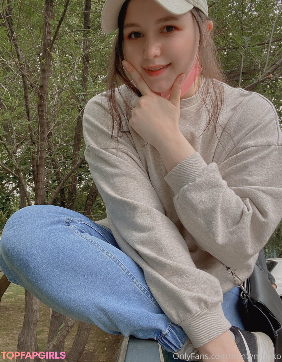 Foto desnuda filtrada de OnlyFans de Mintymiyako #139 Foto desnuda filtrada de OnlyFans de Mintymiyako #139