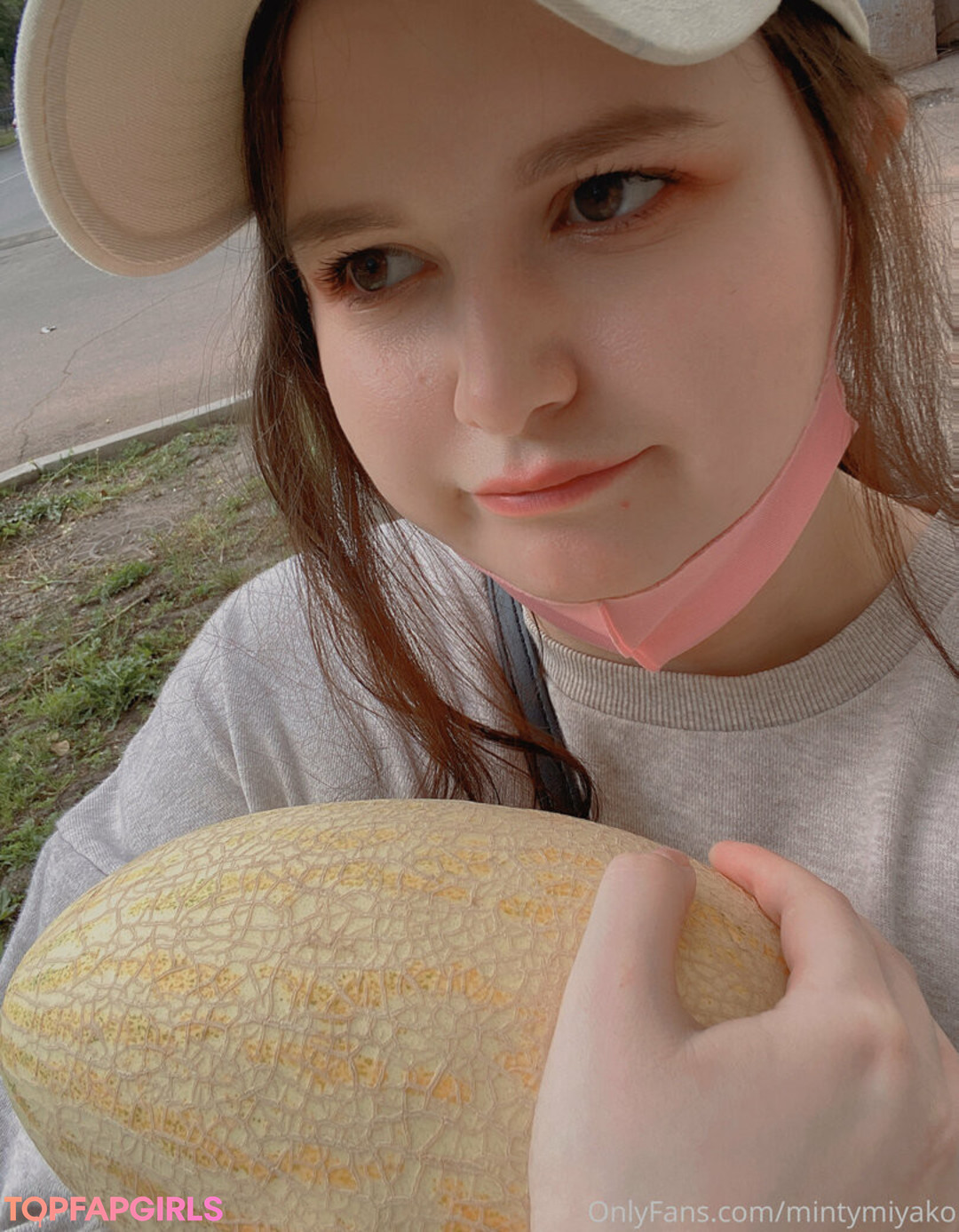 Foto desnuda filtrada de OnlyFans de Mintymiyako #142 Foto desnuda filtrada de OnlyFans de Mintymiyako #142