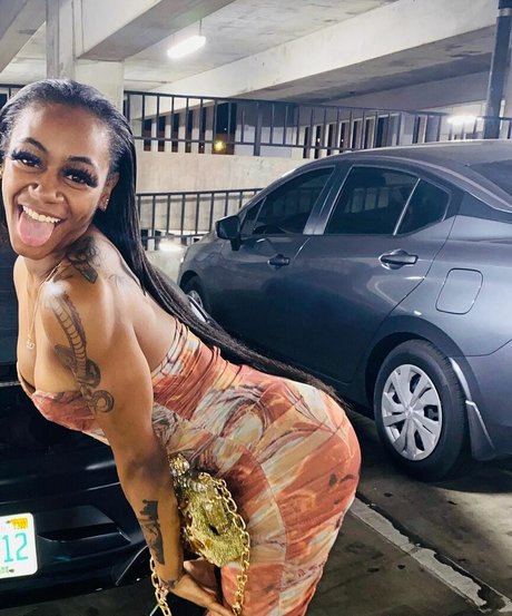Foto desnuda filtrada de OnlyFans de Shacarri Richardson