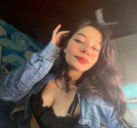 Analia Shimizu