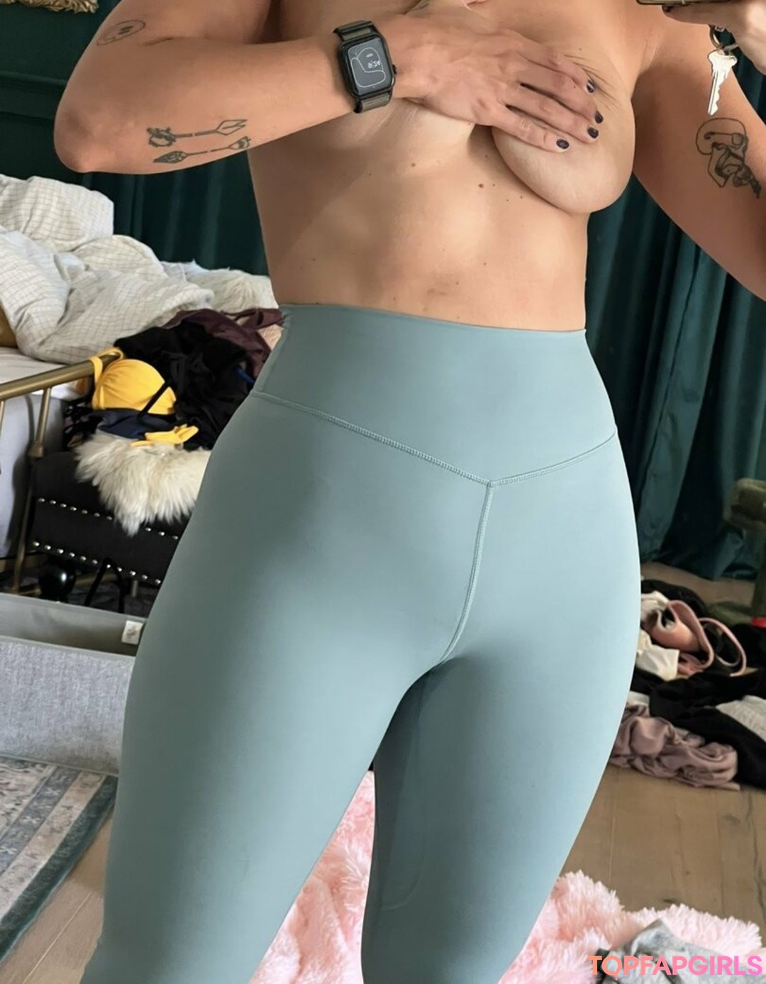Foto desnuda filtrada de OnlyFans de Gabbie Hanna #180 Foto desnuda filtrada de OnlyFans de Gabbie Hanna #180