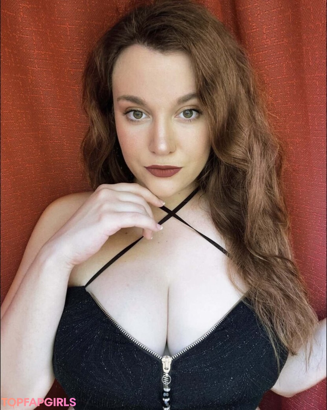 Foto desnuda filtrada de OnlyFans de Carmen Curvy #174 Foto desnuda filtrada de OnlyFans de Carmen Curvy #174