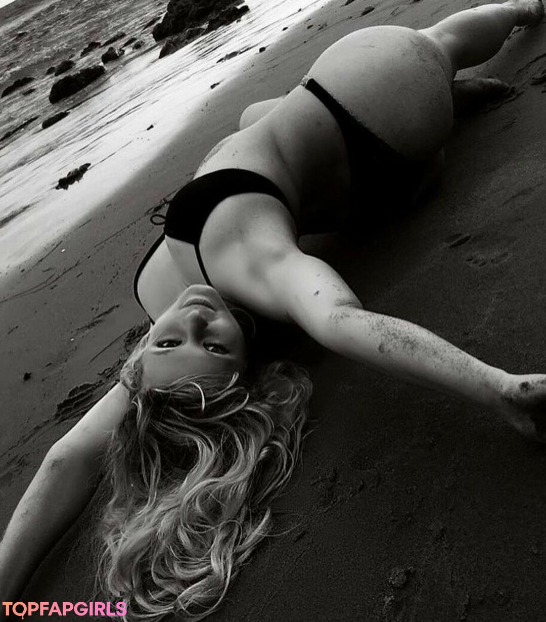 Foto desnuda filtrada de OnlyFans de Amethystfaymusic #322 Foto desnuda filtrada de OnlyFans de Amethystfaymusic #322