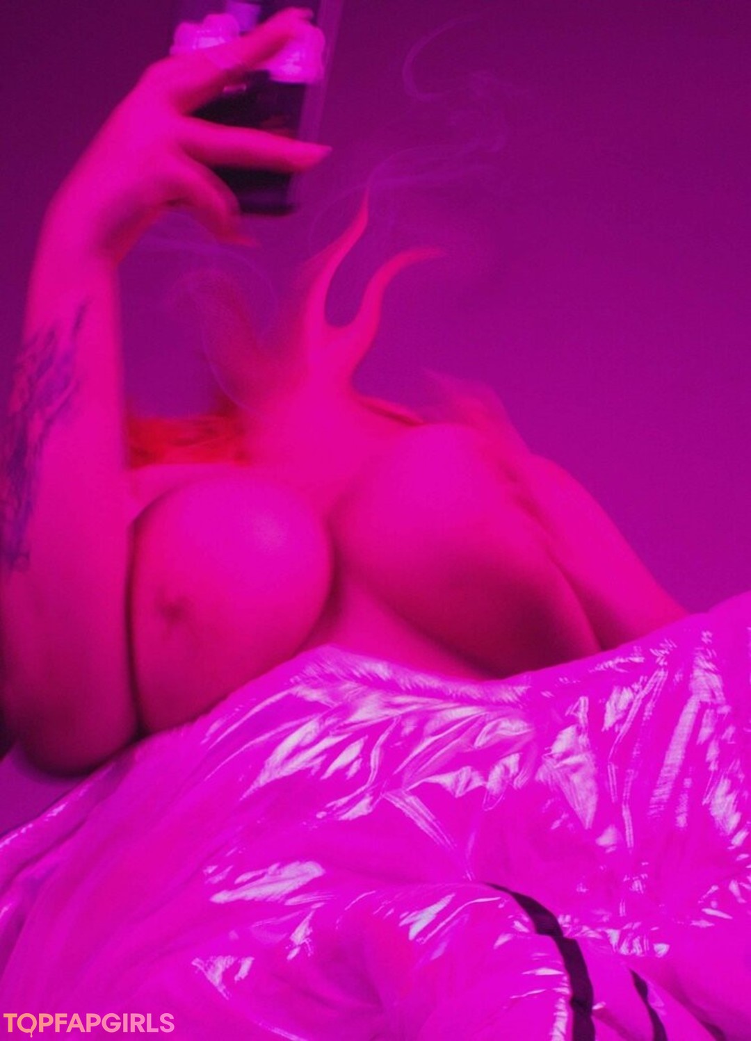 Foto desnuda filtrada de OnlyFans de Firefliesowo #173 Foto desnuda filtrada de OnlyFans de Firefliesowo #173