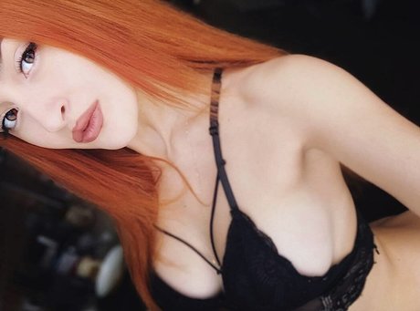 Foto desnuda filtrada de OnlyFans de Anniefoxx