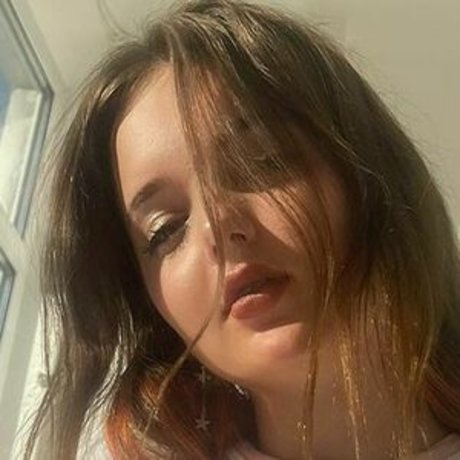 Foto desnuda filtrada de OnlyFans de Caroline Moore