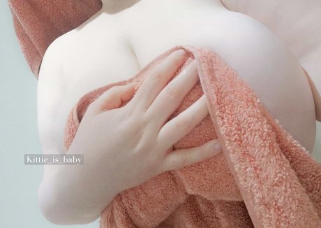 Foto desnuda filtrada de OnlyFans de Softkttn