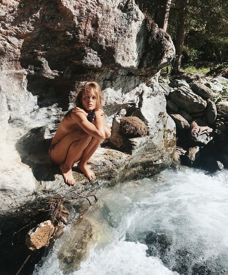 Foto desnuda filtrada de OnlyFans de Chloe Kian