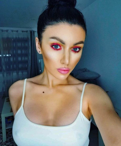 Foto desnuda filtrada de OnlyFans de Denise Caissim