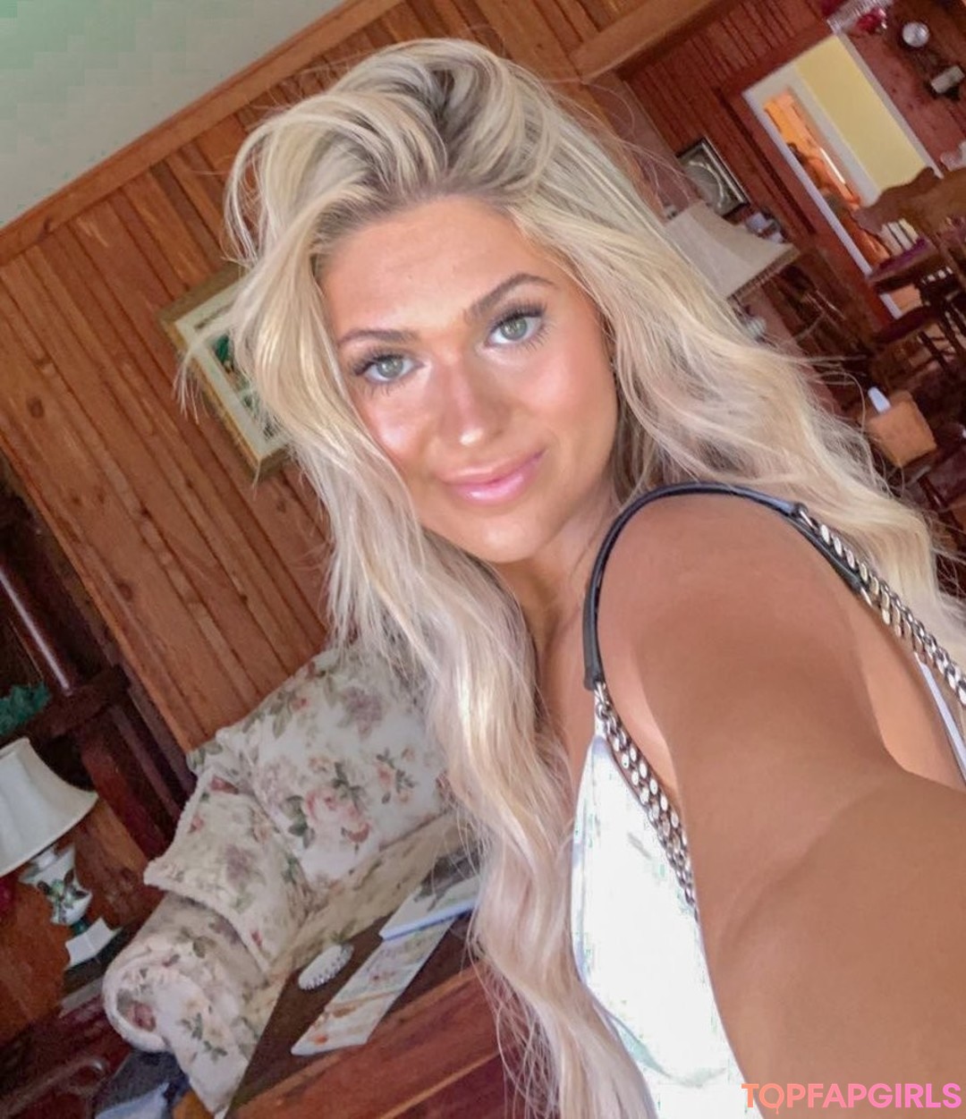 Foto desnuda filtrada de OnlyFans de Alyssa Schoener #2 Foto desnuda filtrada de OnlyFans de Alyssa Schoener #2