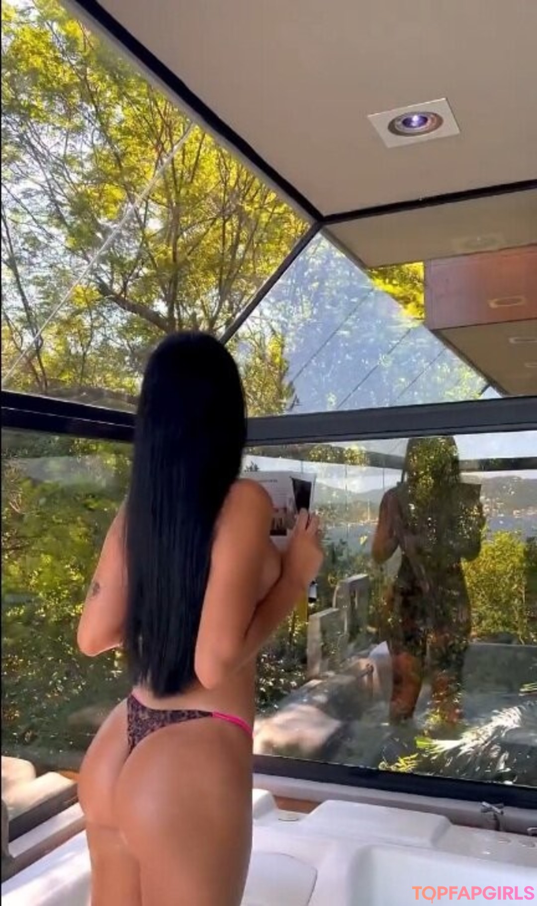 Foto desnuda filtrada de OnlyFans de Victoria Medeiros #5 Foto desnuda filtrada de OnlyFans de Victoria Medeiros #5