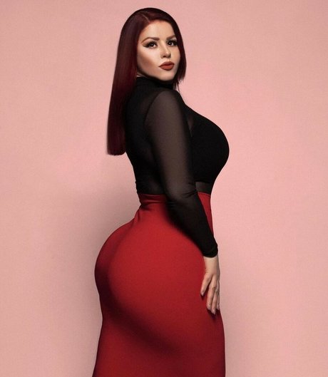Foto desnuda filtrada de OnlyFans de Martina Dimovska