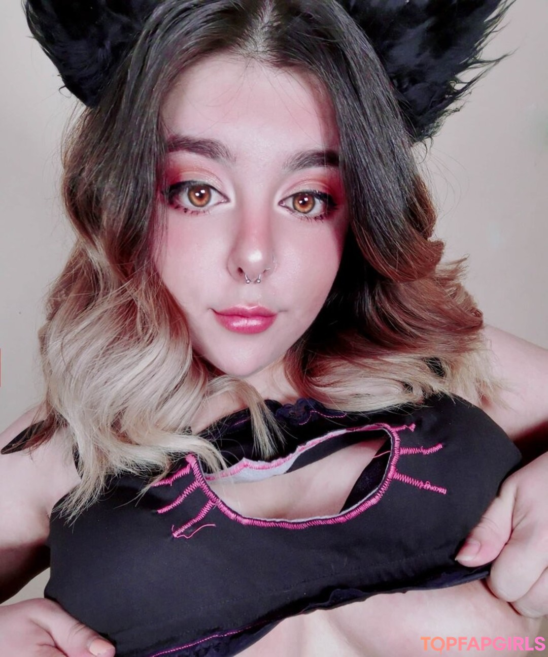 Foto desnuda filtrada de OnlyFans de Firefliesirl #413 Foto desnuda filtrada de OnlyFans de Firefliesirl #413