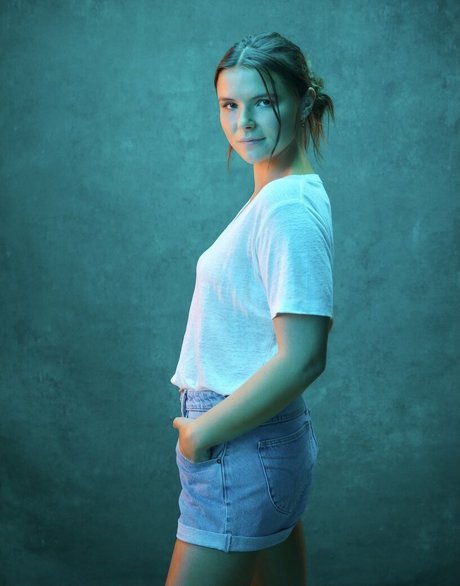 Phoebe Roberts