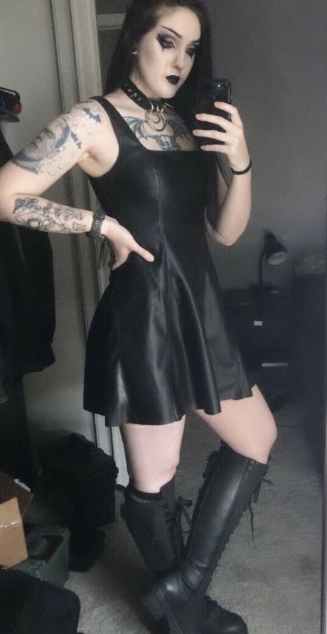 Foto desnuda filtrada de OnlyFans de Voidvvitch