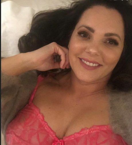 Paula Lambert